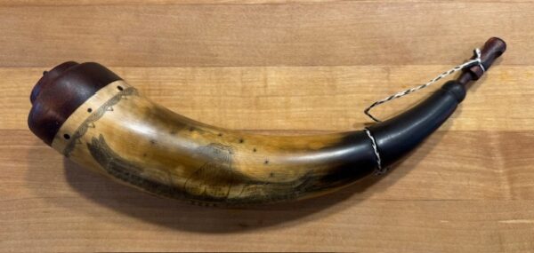 L-1 Scrimshaw Eagle Powder Horn